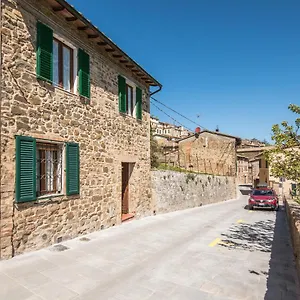 https://casa-francesca-montalcino.it-tuscanyhotel.com