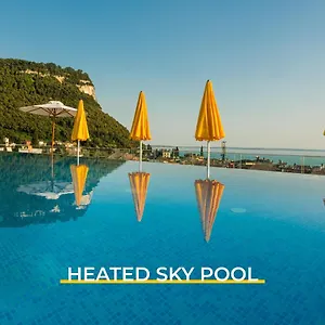 Hotel Sky Pool Sole Garda, Garda (Verona)