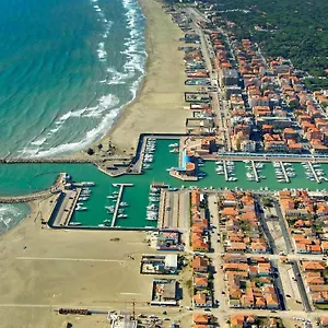  Appartamento A Marina Di Grosset Italia
