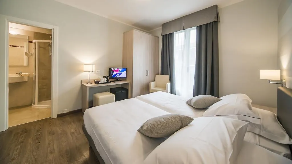 Hotel Eden Garda Гарда 4*,