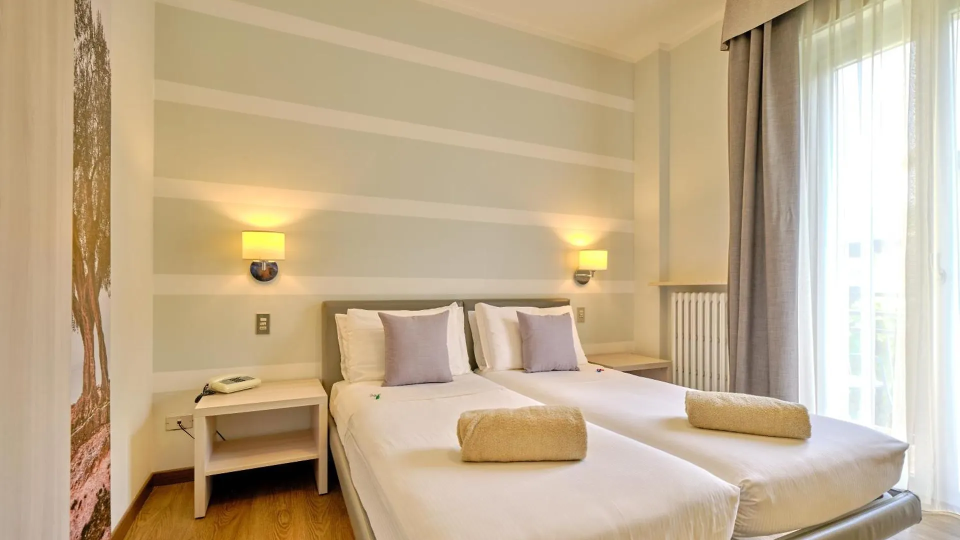 Hotel Eden Garda Гарда