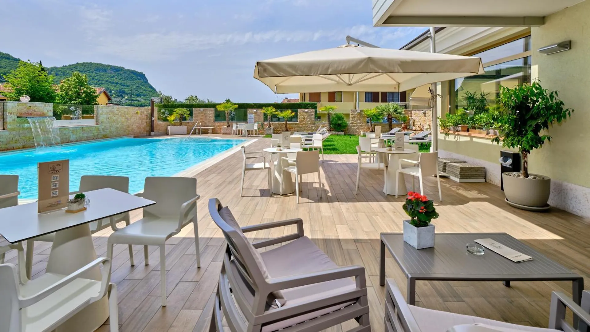 ****  Hotel Eden Garda Гарда Италия
