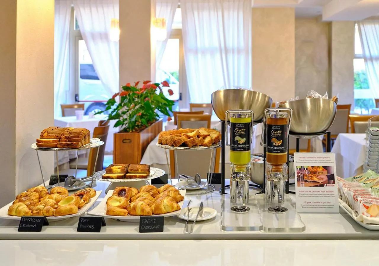 Hotel Eden Garda Гарда